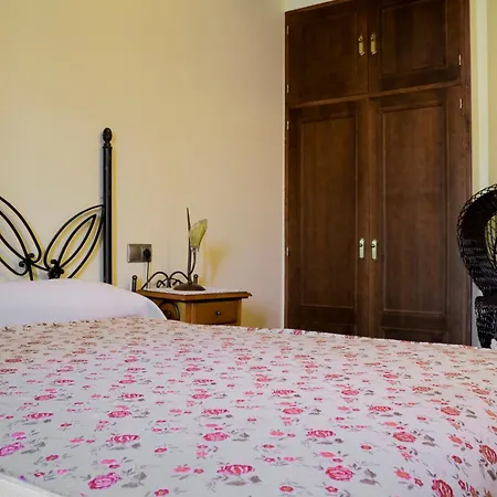 Casa Roan Y Casa Grande Lodoso